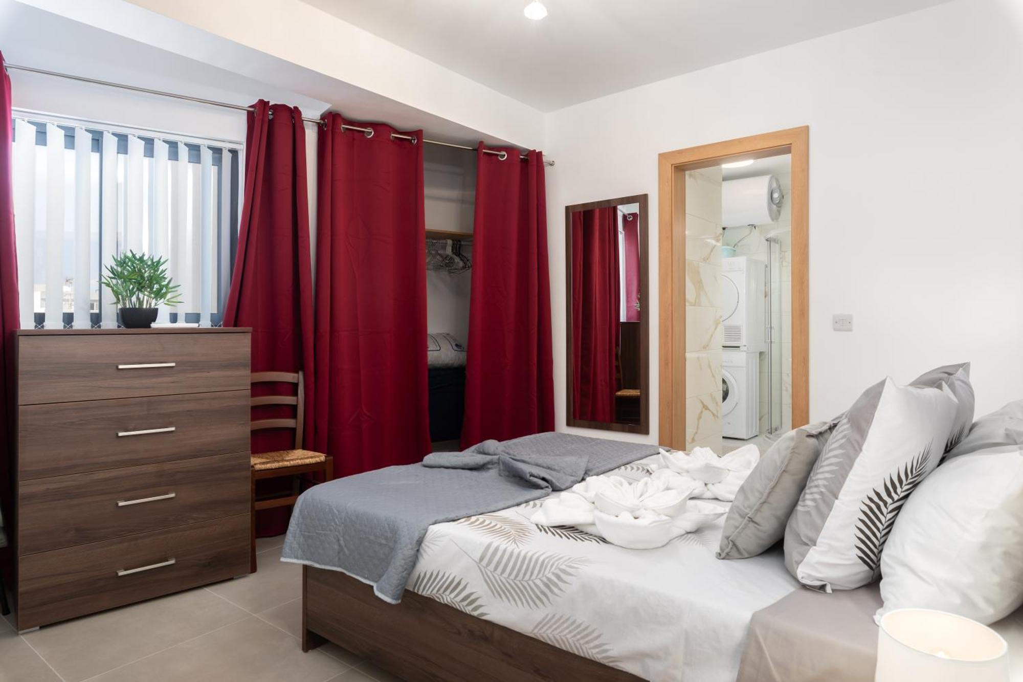 Modern 2Br Stylish Apartment With 2 Balconies - Close To St Julian'S & Sliema & Yacht Marina Pietà 外观 照片