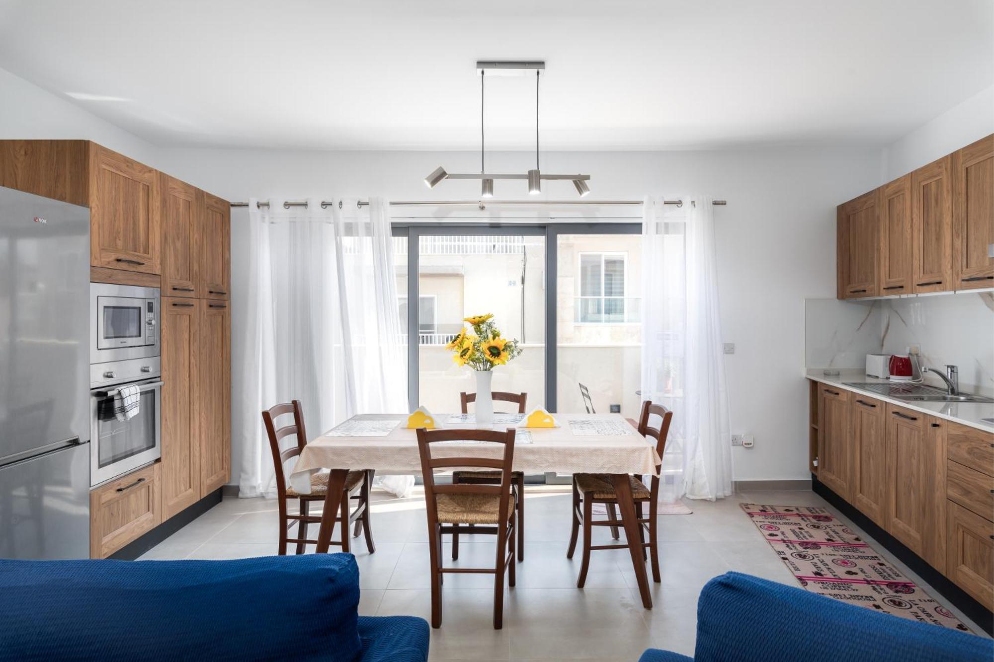 Modern 2Br Stylish Apartment With 2 Balconies - Close To St Julian'S & Sliema & Yacht Marina Pietà 外观 照片